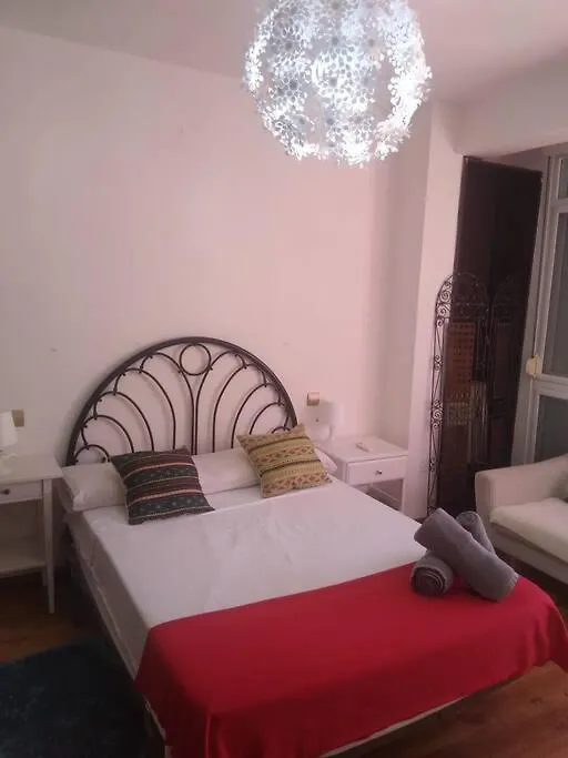 Bright 2 Bedroom Apartment Malaga